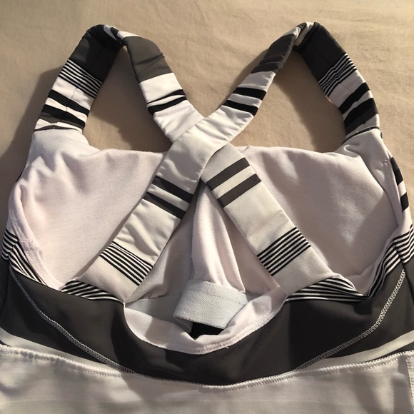 Lululemon Tanktop - Picture 5 of 6